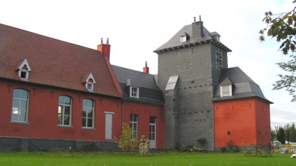 Restauration chauteau a Mourcourt